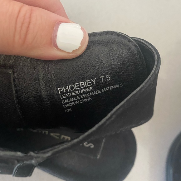 Booties - Picture 5 of 6